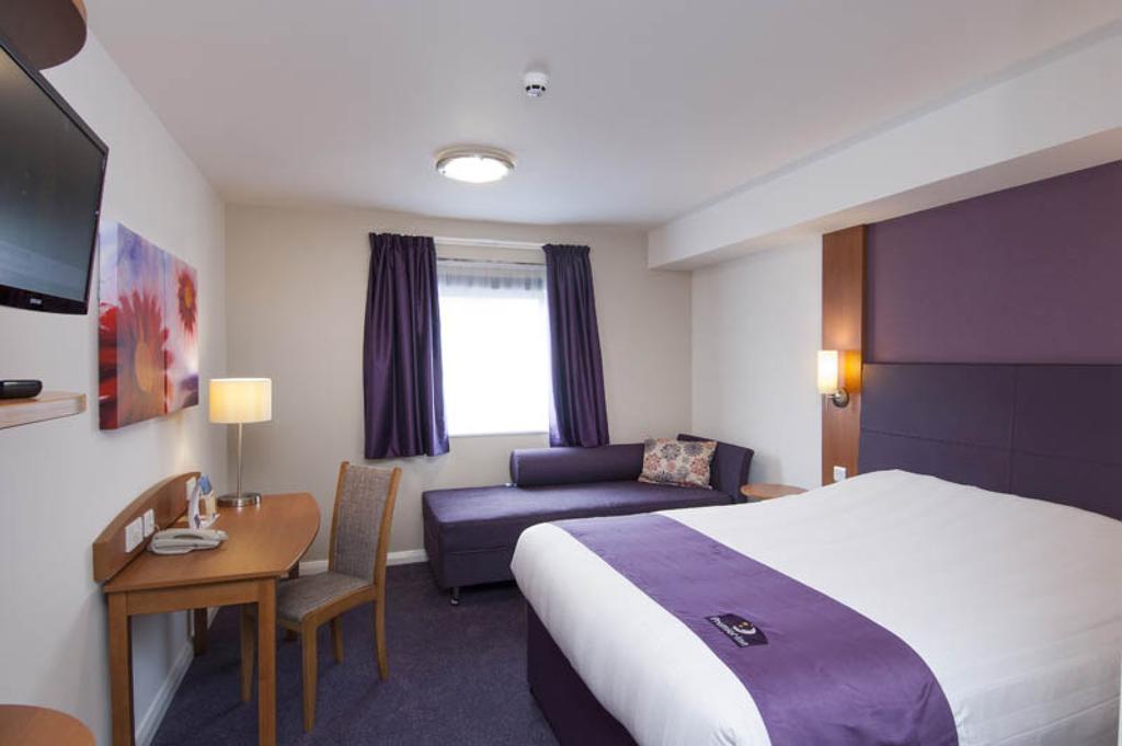 Premier Inn Newcastle Team Valley Gateshead Δωμάτιο φωτογραφία